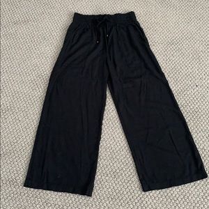 Abercrombie Relaxed Pants- Size Small